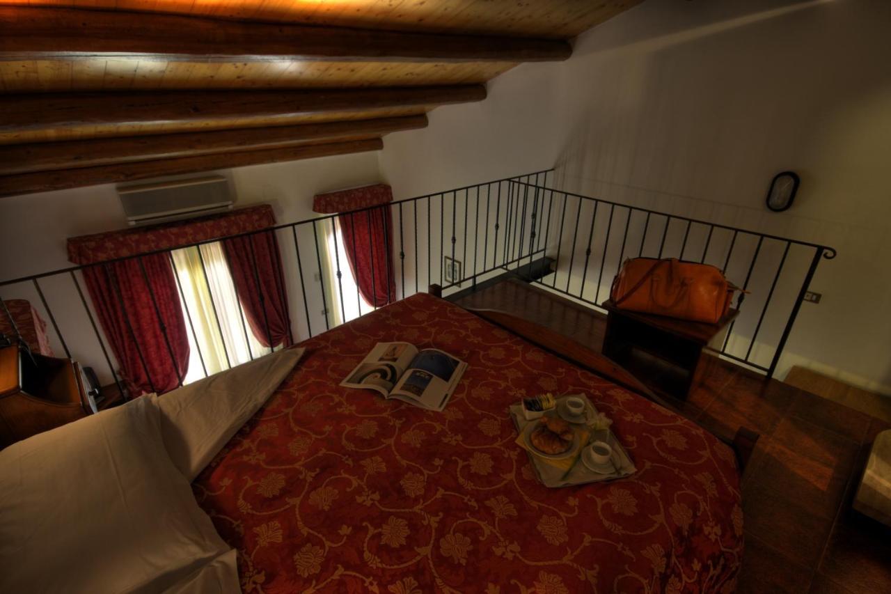 Casanova - Panoramic Rooms And Suites San Quirico d'Orcia Exterior photo